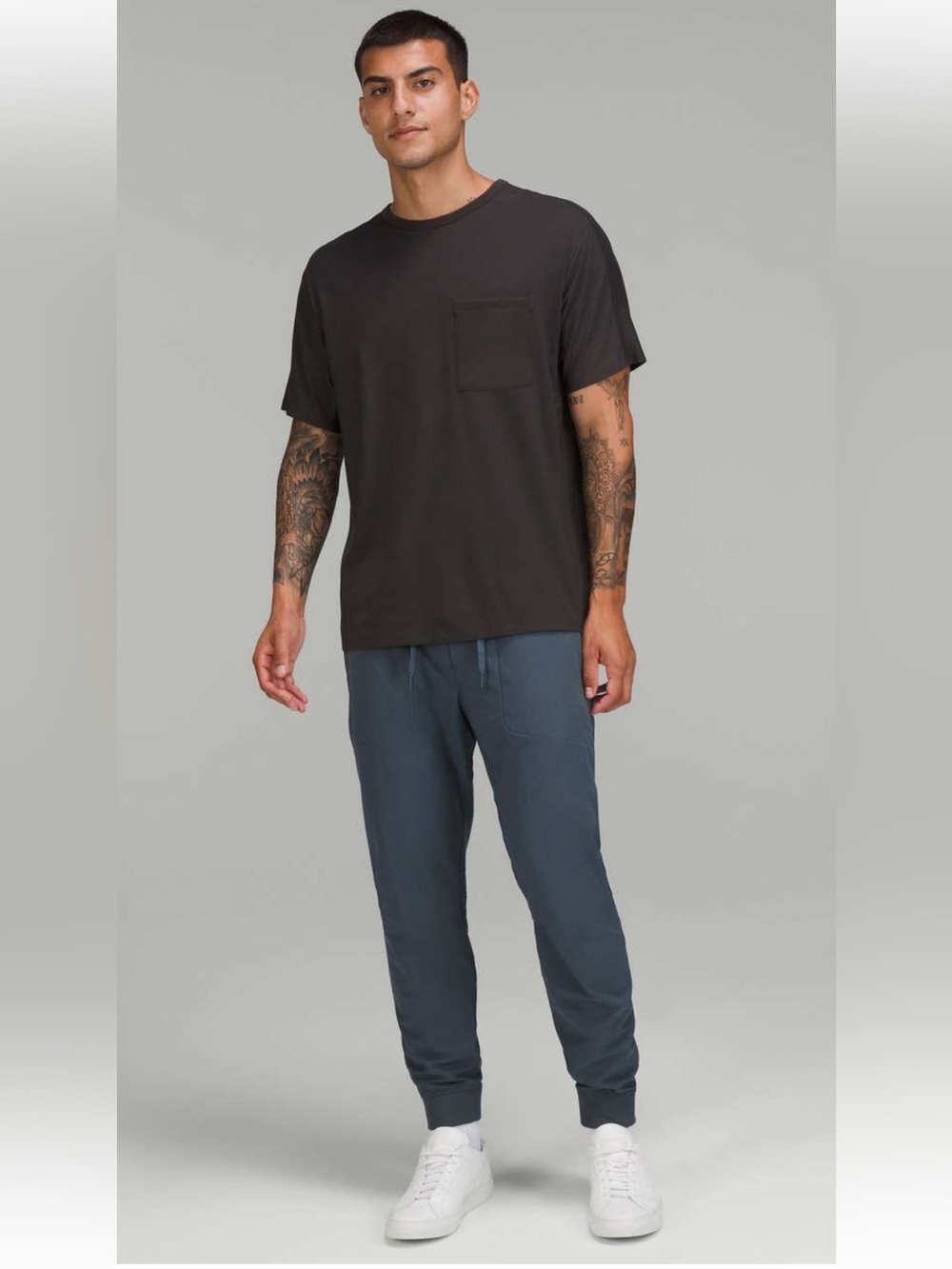 Lululemon ABC Jogger 
Size Medium in Iron Blue